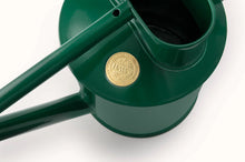 Load image into Gallery viewer, Haws &#39;The Bearwood Brook&#39; Watering Can 9L - Green
