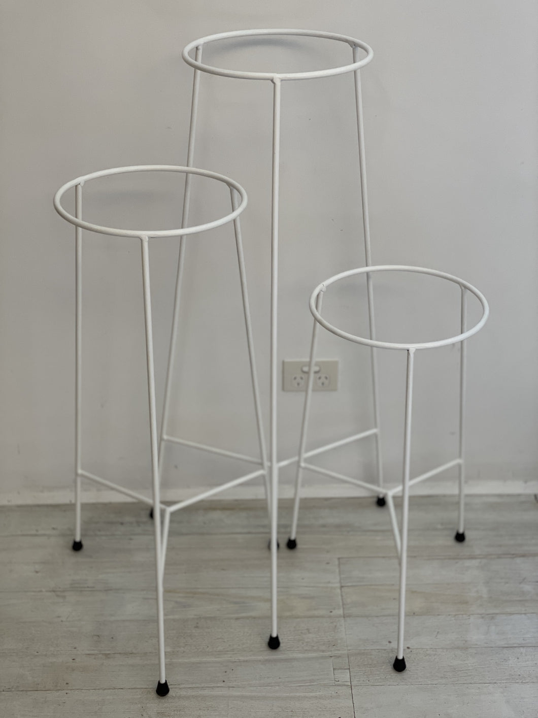 TY Plant Stand - White