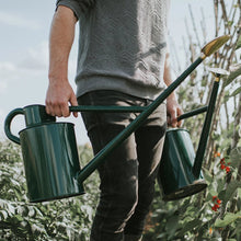Load image into Gallery viewer, Haws &#39;The Warley Fall&#39; Long Reach Watering Can 4.5L - Green
